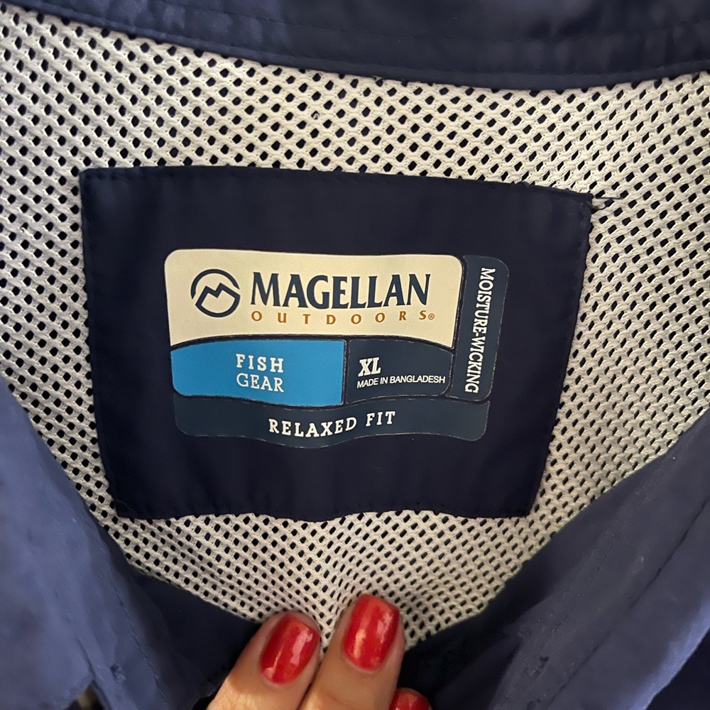 Magellan men’s shirt outdoors xl blue active wear button down